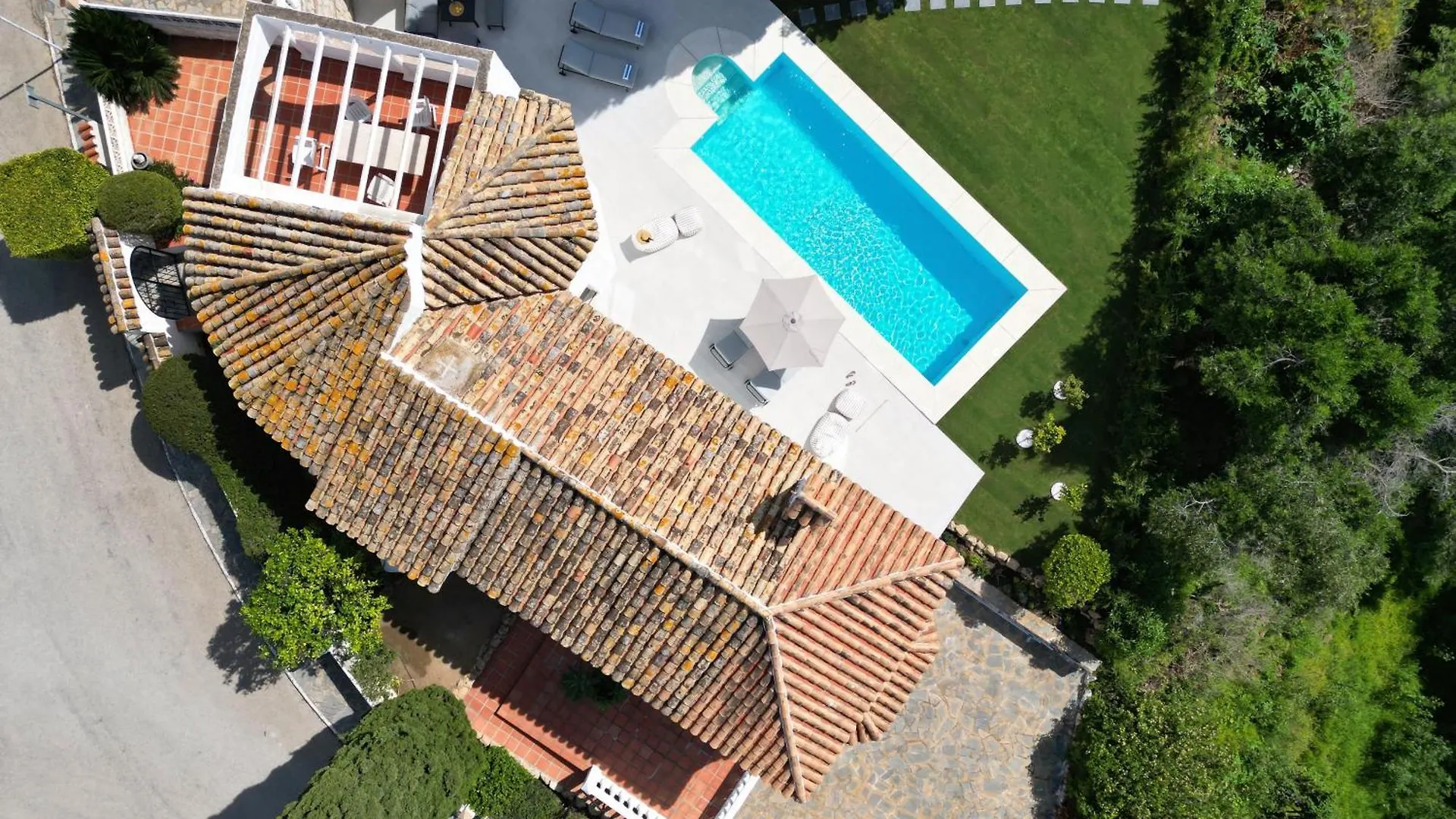 מיחאס קוסטה New! Stylish 3 Ensuite Villa With Stunning View & Private Pool - Costal Del Sol 0*, מיחאס קוסטה ספרד