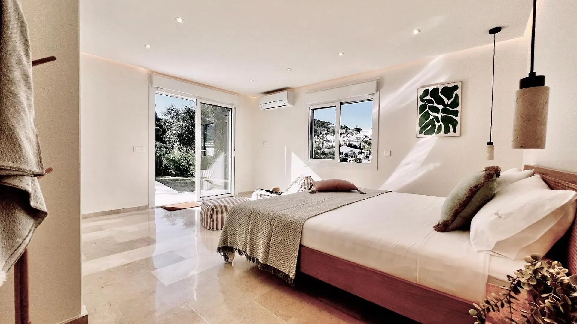 Open This Summer! Stylish 3 Ensuite Villa With Stunning View & Private Pool MIJAS COSTA